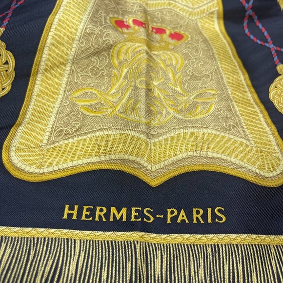 Hermes Scarf set Silk Satin - Picture 3 of 4